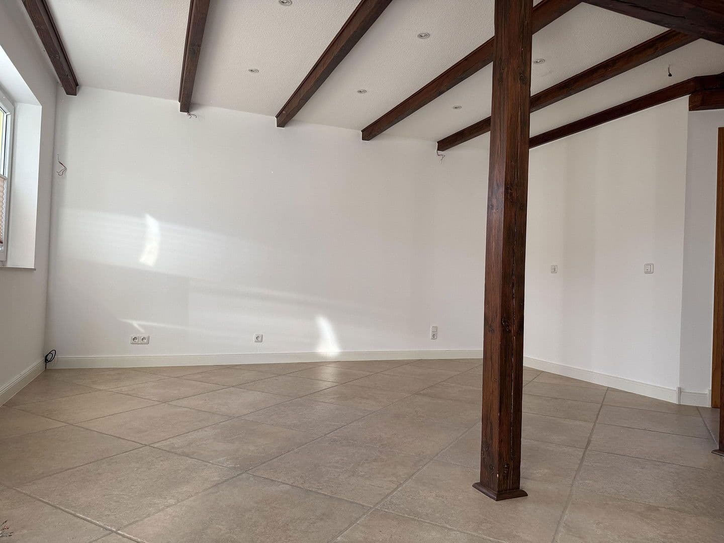 Predaj bytu 4-izbový 110 m², Reinbek, Šlezvicko-Holštajnsko Predaj bytu 4-izbový 110 m², Reinbek, Šlezvicko-Holštajnsko