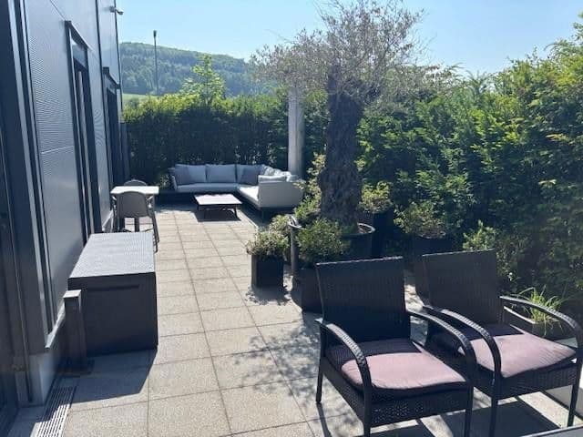 Predaj kancelárie 485 m², Bartäcker 6, Simmelsdorf, Bavorsko Predaj kancelárie 485 m², Bartäcker 6, Simmelsdorf, Bavorsko