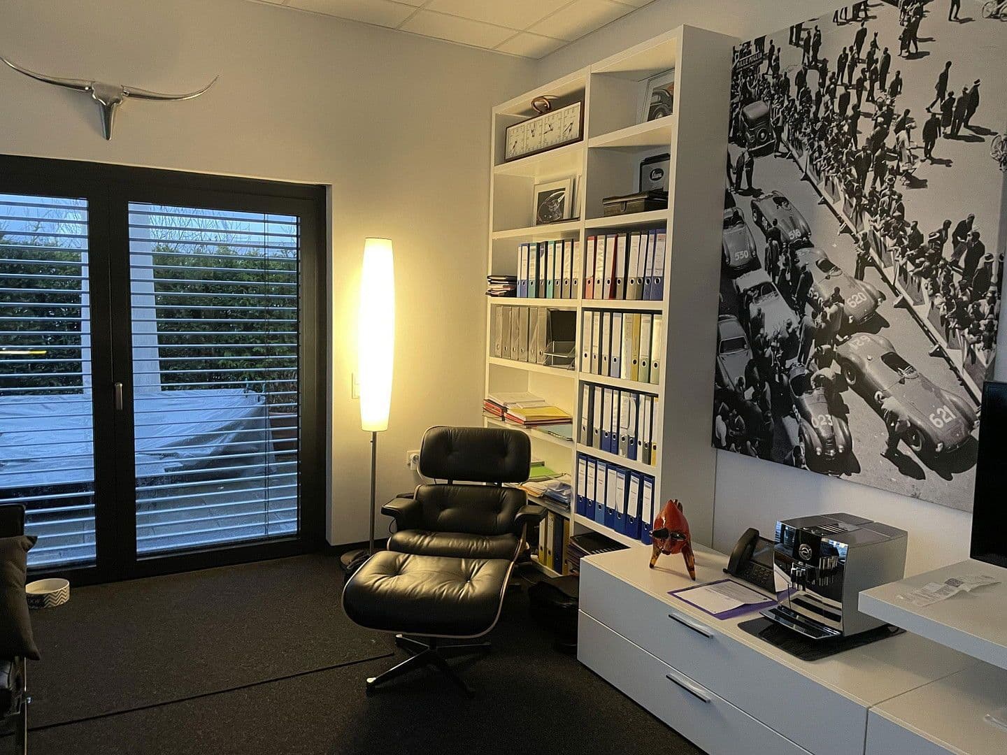 Predaj kancelárie 485 m², Bartäcker 6, Simmelsdorf, Bavorsko Predaj kancelárie 485 m², Bartäcker 6, Simmelsdorf, Bavorsko