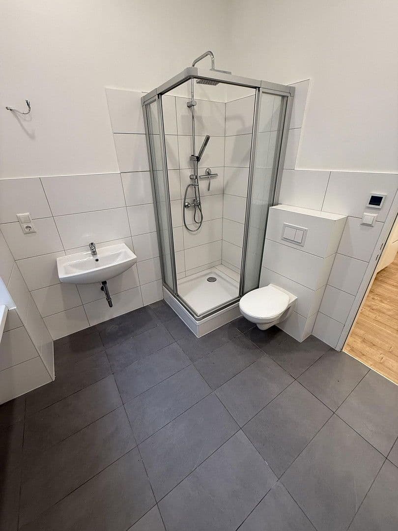 Prenájom bytu 2-izbový 61 m², Rathenower Straße, Berlin, Berlín Prenájom bytu 2-izbový 61 m², Rathenower Straße, Berlin, Berlín