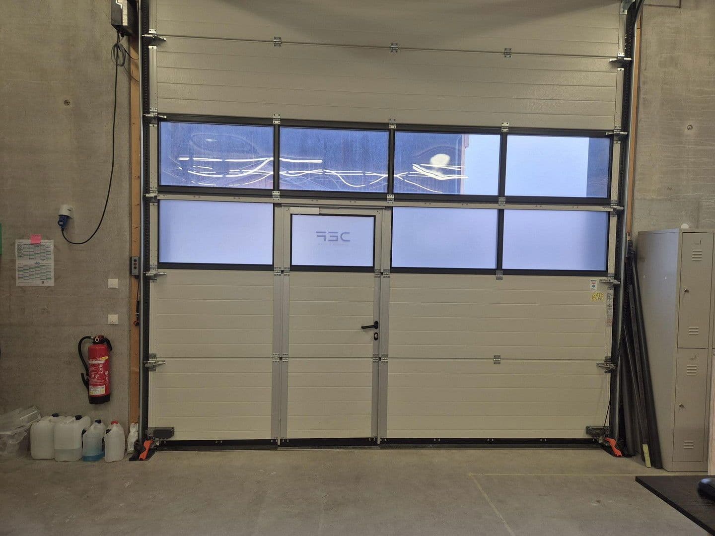 Prenájom nebytového priestoru 530 m², Martinshof 3, Valley/Holukirchen, Bavorsko Prenájom nebytového priestoru 530 m², Martinshof 3, Valley/Holukirchen, Bavorsko