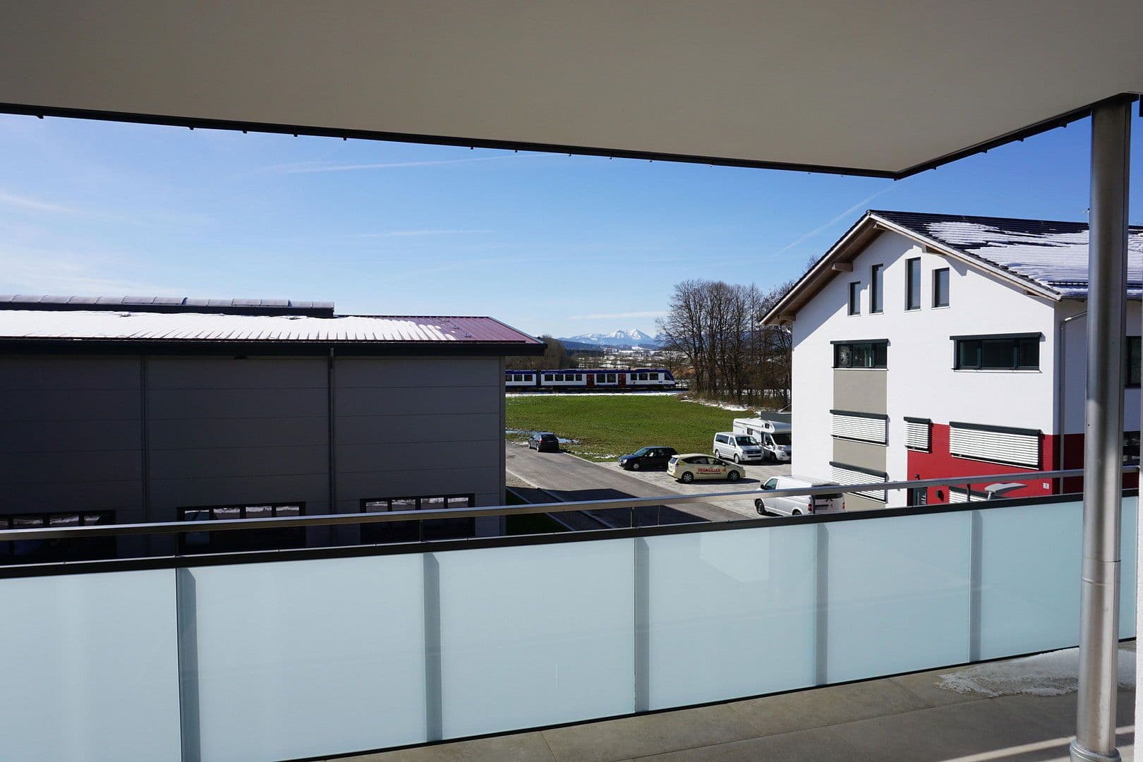 Prenájom nebytového priestoru 530 m², Martinshof 3, Valley/Holukirchen, Bavorsko Prenájom nebytového priestoru 530 m², Martinshof 3, Valley/Holukirchen, Bavorsko