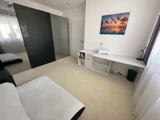 Predaj domu 118 m², pozemek 442 m², Gau-Bischofsheim, Porýnie-Falcko Predaj domu 118 m², pozemek 442 m², Gau-Bischofsheim, Porýnie-Falcko