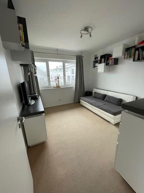 Predaj domu 118 m², pozemek 442 m², Gau-Bischofsheim, Porýnie-Falcko Predaj domu 118 m², pozemek 442 m², Gau-Bischofsheim, Porýnie-Falcko