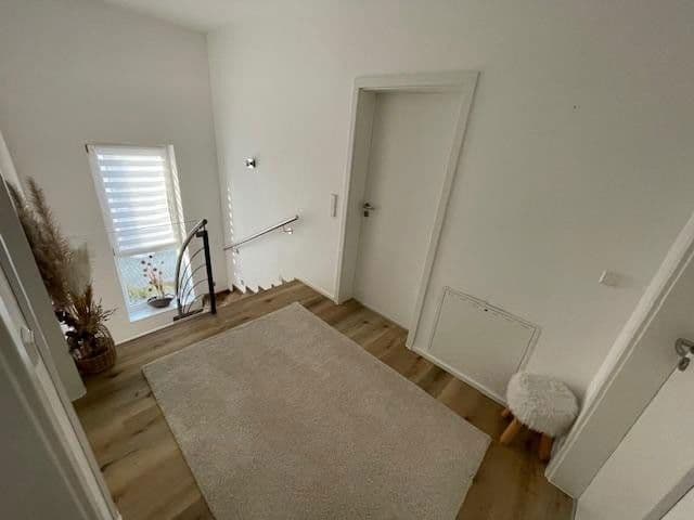 Predaj domu 118 m², pozemek 442 m², Gau-Bischofsheim, Porýnie-Falcko Predaj domu 118 m², pozemek 442 m², Gau-Bischofsheim, Porýnie-Falcko