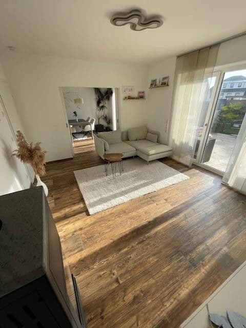 Predaj domu 118 m², pozemek 442 m², Gau-Bischofsheim, Porýnie-Falcko Predaj domu 118 m², pozemek 442 m², Gau-Bischofsheim, Porýnie-Falcko