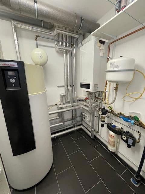 Predaj domu 118 m², pozemek 442 m², Gau-Bischofsheim, Porýnie-Falcko Predaj domu 118 m², pozemek 442 m², Gau-Bischofsheim, Porýnie-Falcko