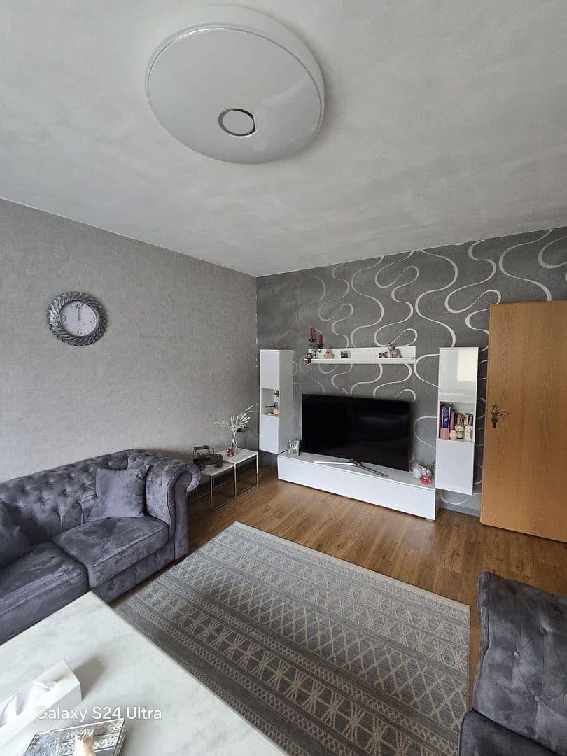 Prenájom bytu 3-izbový 73 m², Bottrop, Severné Porýnie - Westfálsko Prenájom bytu 3-izbový 73 m², Bottrop, Severné Porýnie - Westfálsko