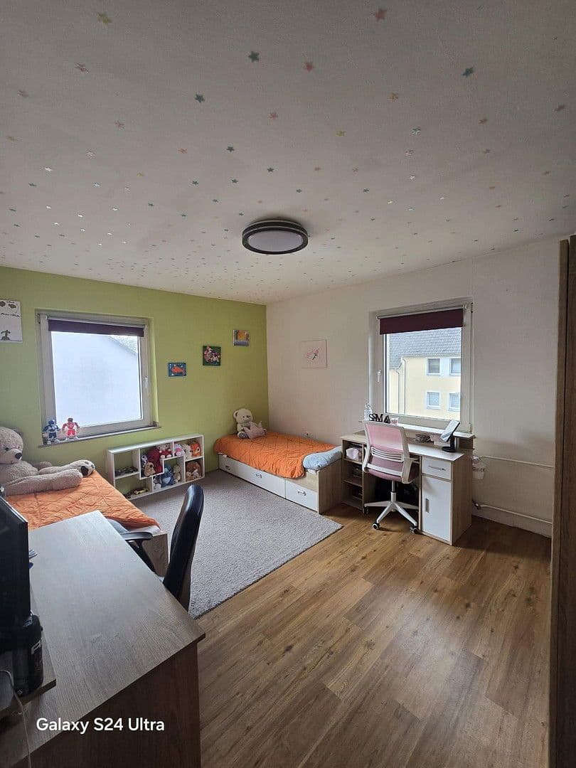 Prenájom bytu 3-izbový 73 m², Bottrop, Severné Porýnie - Westfálsko Prenájom bytu 3-izbový 73 m², Bottrop, Severné Porýnie - Westfálsko