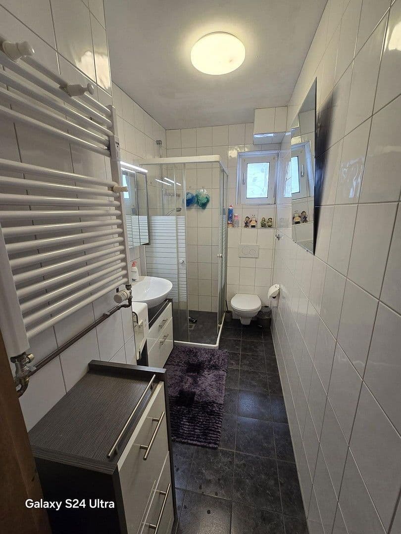 Prenájom bytu 3-izbový 73 m², Bottrop, Severné Porýnie - Westfálsko Prenájom bytu 3-izbový 73 m², Bottrop, Severné Porýnie - Westfálsko