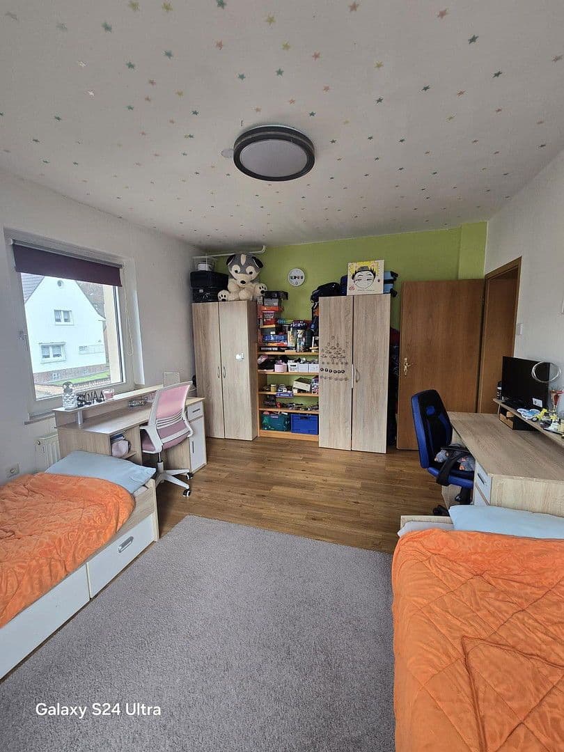 Prenájom bytu 3-izbový 73 m², Bottrop, Severné Porýnie - Westfálsko Prenájom bytu 3-izbový 73 m², Bottrop, Severné Porýnie - Westfálsko