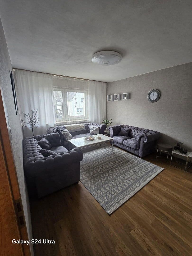 Prenájom bytu 3-izbový 73 m², Bottrop, Severné Porýnie - Westfálsko Prenájom bytu 3-izbový 73 m², Bottrop, Severné Porýnie - Westfálsko