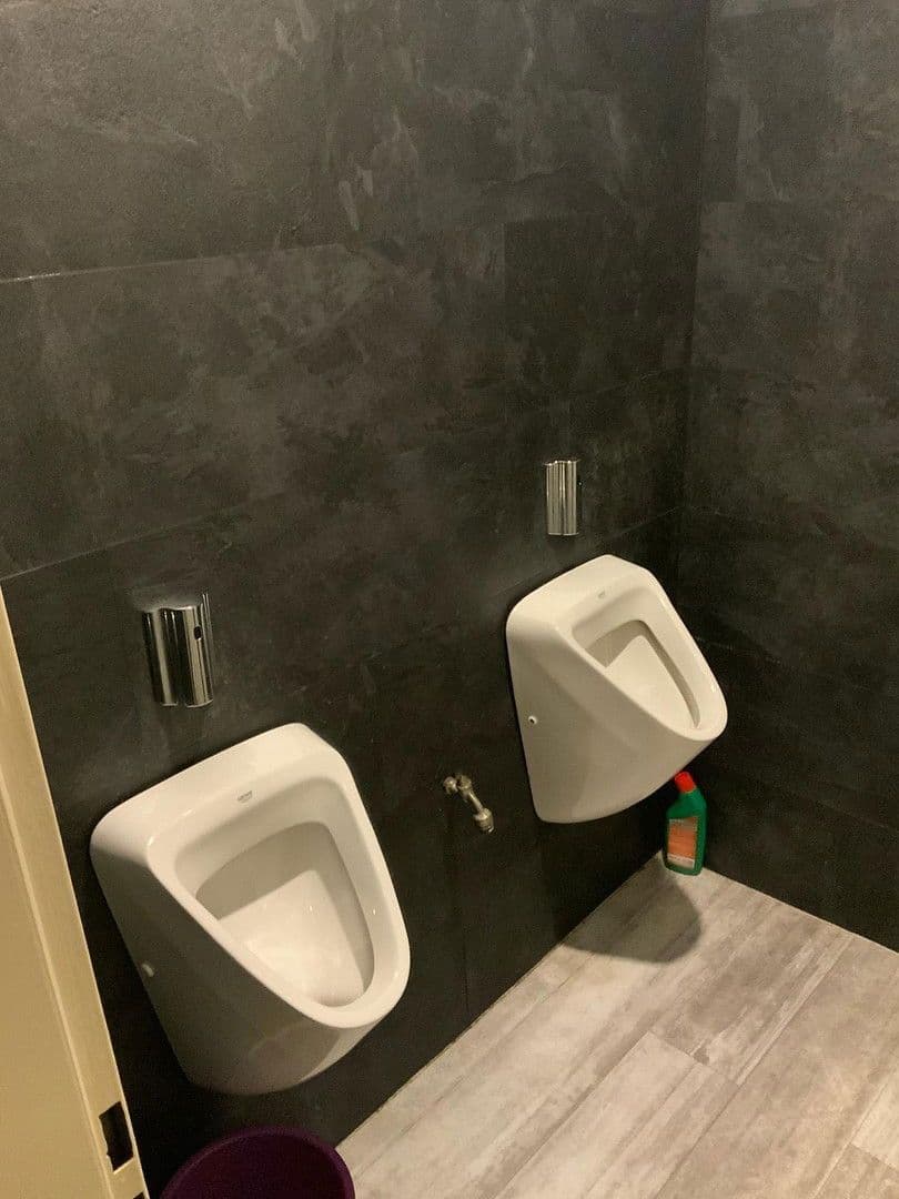 Prenájom nebytového priestoru 355 m², Hohe Straße 16, Dortmund, Severné Porýnie - Westfálsko Prenájom nebytového priestoru 355 m², Hohe Straße 16, Dortmund, Severné Porýnie - Westfálsko