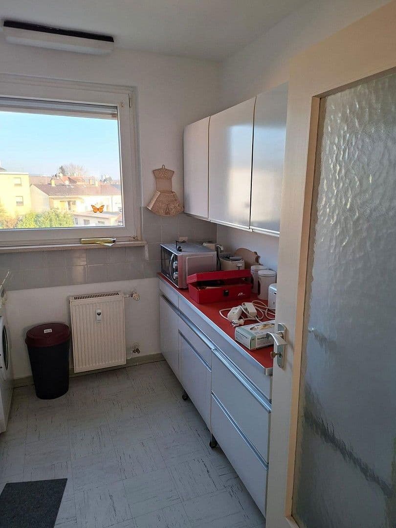 Prenájom bytu 3-izbový 75 m², Mühlheim am Main, Hesensko Prenájom bytu 3-izbový 75 m², Mühlheim am Main, Hesensko