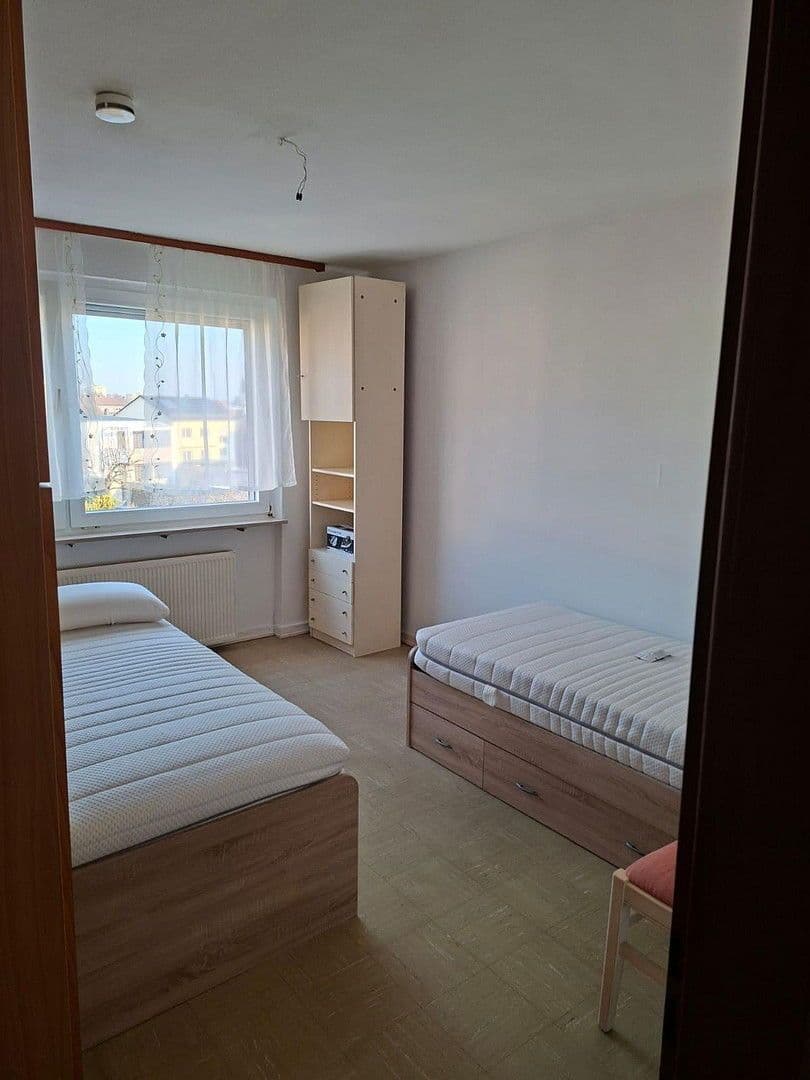 Prenájom bytu 3-izbový 75 m², Mühlheim am Main, Hesensko Prenájom bytu 3-izbový 75 m², Mühlheim am Main, Hesensko