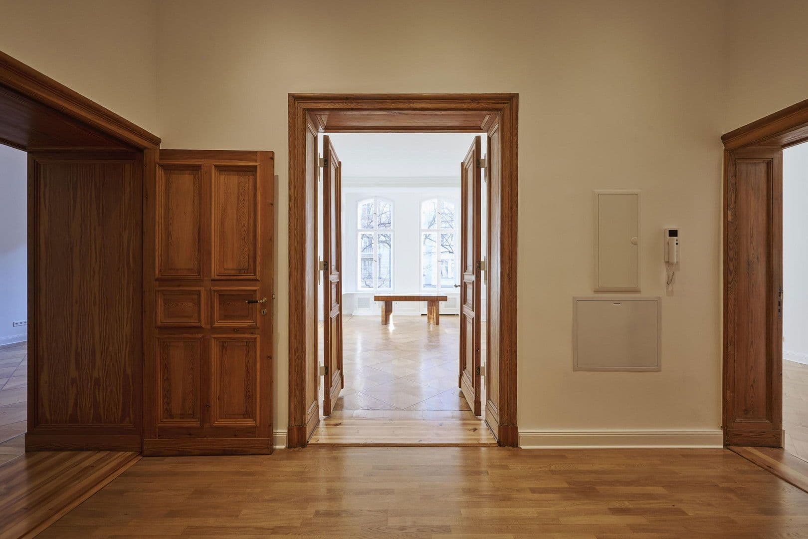 Prenájom kancelárie 198 m², Schlüterstraße 32, Berlin, Berlín Prenájom kancelárie 198 m², Schlüterstraße 32, Berlin, Berlín