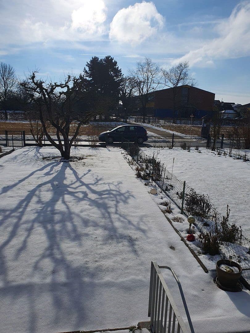 Predaj domu 134 m², pozemek 247 m², Enzianweg 1c, Barbing, Bavorsko Predaj domu 134 m², pozemek 247 m², Enzianweg 1c, Barbing, Bavorsko