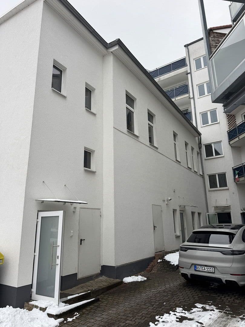 Prenájom bytu 2-izbový 65 m², Wendenstr. 26, Braunschweig, Dolné Sasko Prenájom bytu 2-izbový 65 m², Wendenstr. 26, Braunschweig, Dolné Sasko