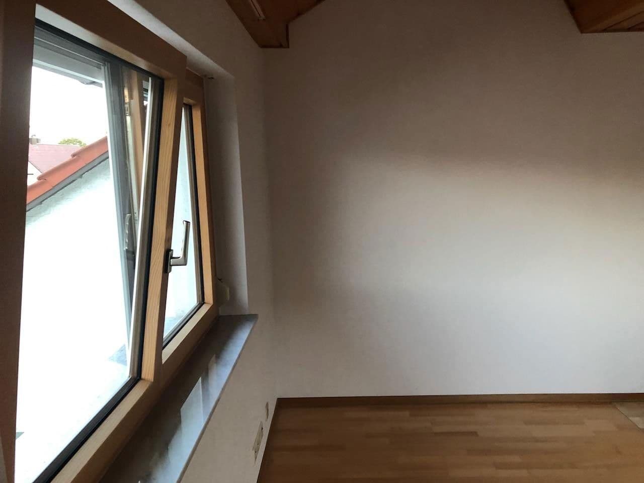 Prenájom bytu 1-izbový 16 m², Stuttgart, Bádensko-Wurttembersko Prenájom bytu 1-izbový 16 m², Stuttgart, Bádensko-Wurttembersko