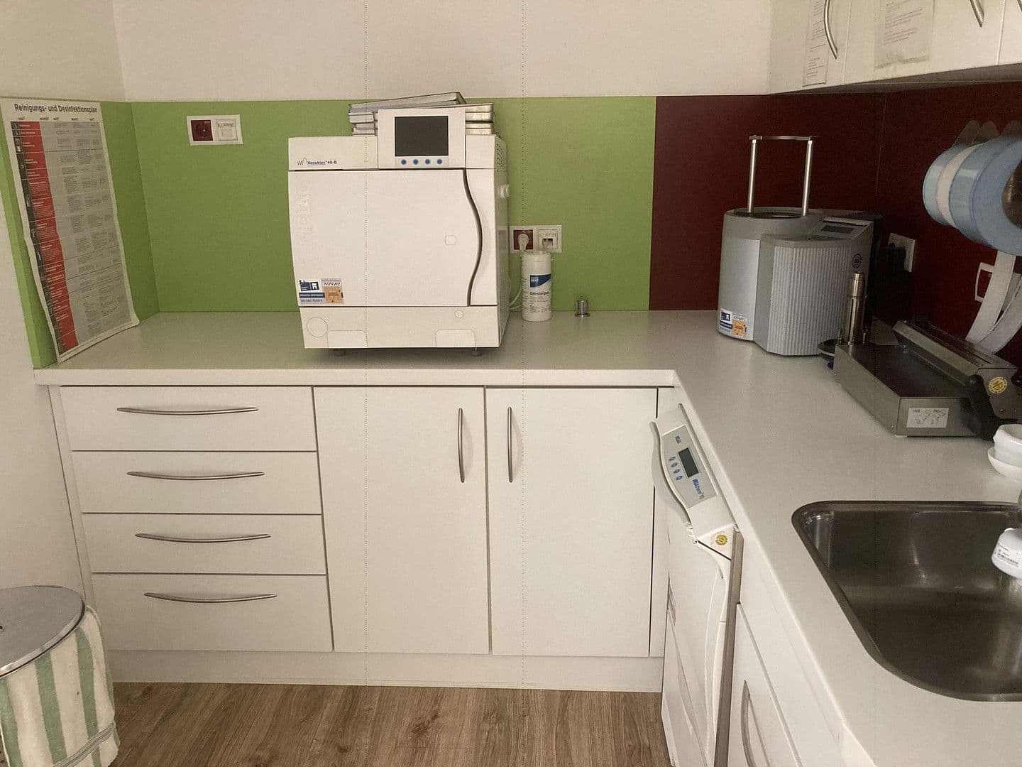 Predaj kancelárie 169 m², Vallendar, Porýnie-Falcko Predaj kancelárie 169 m², Vallendar, Porýnie-Falcko