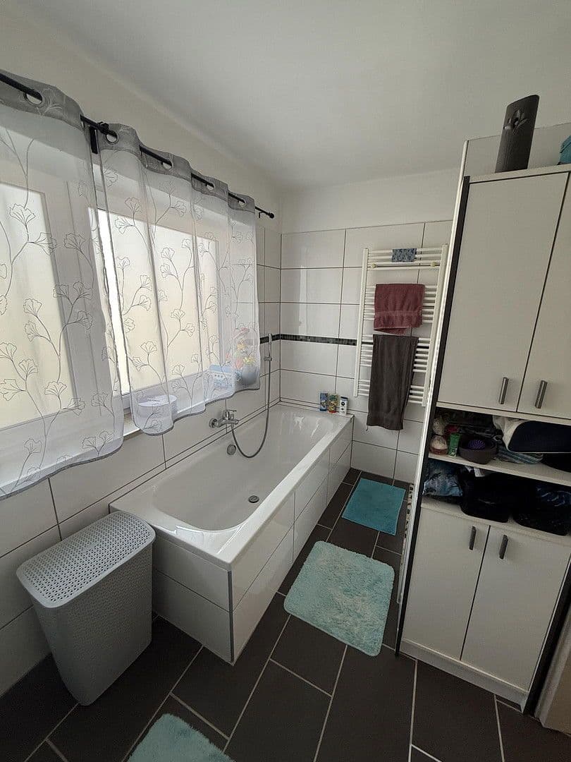 Predaj domu 225 m², pozemek 812 m², Landau an der Isar, Bavorsko Predaj domu 225 m², pozemek 812 m², Landau an der Isar, Bavorsko