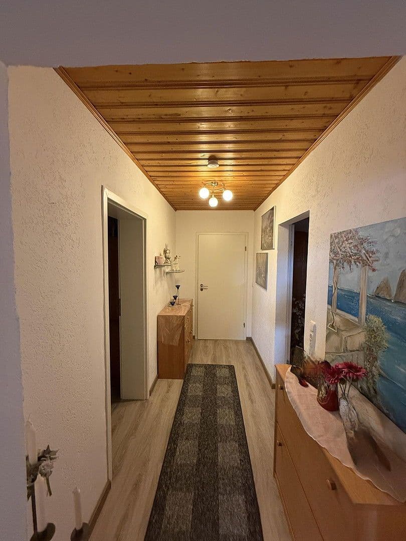 Predaj domu 225 m², pozemek 812 m², Landau an der Isar, Bavorsko Predaj domu 225 m², pozemek 812 m², Landau an der Isar, Bavorsko