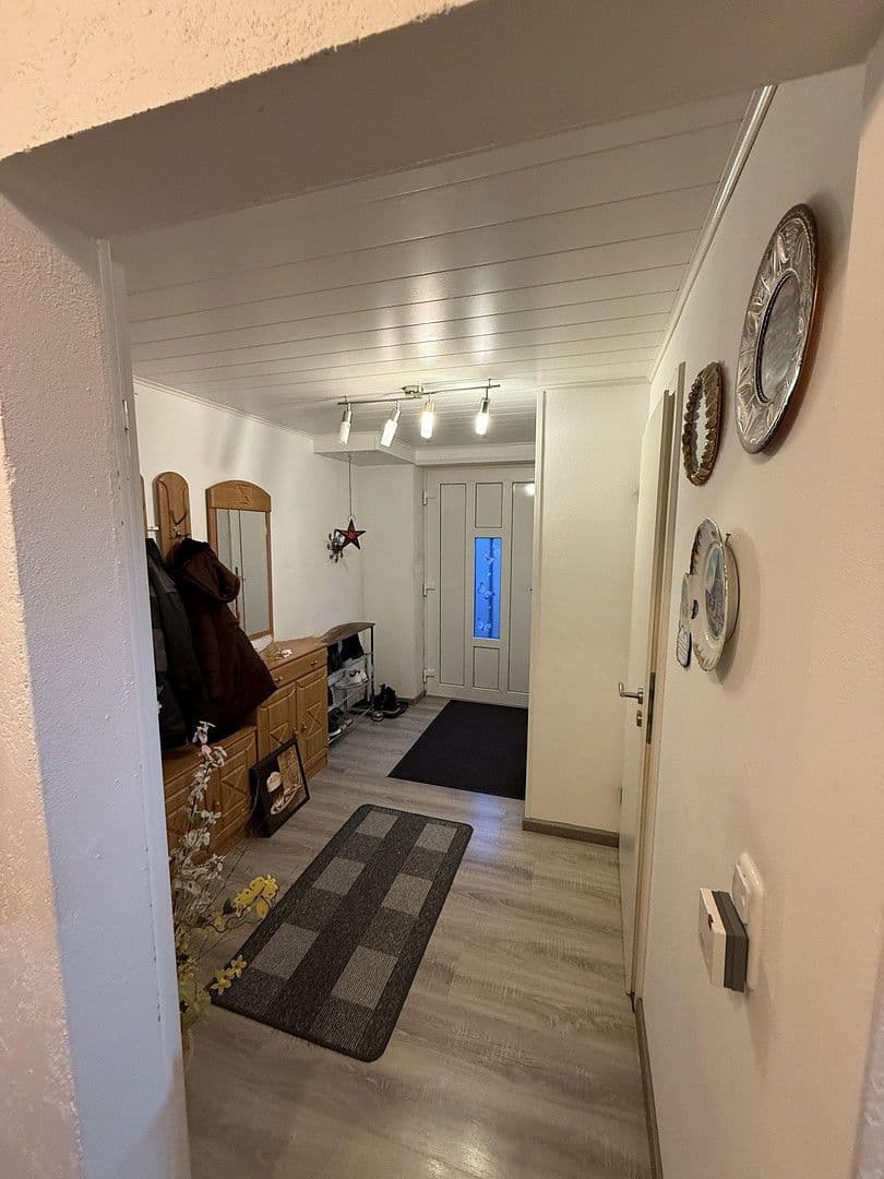 Predaj domu 225 m², pozemek 812 m², Landau an der Isar, Bavorsko Predaj domu 225 m², pozemek 812 m², Landau an der Isar, Bavorsko