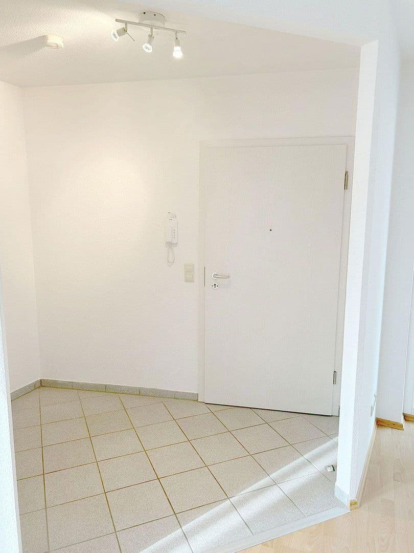 Prenájom bytu 3-izbový 79 m², Schulstraße 0, Bad Wimpfen, Bádensko-Wurttembersko Prenájom bytu 3-izbový 79 m², Schulstraße 0, Bad Wimpfen, Bádensko-Wurttembersko