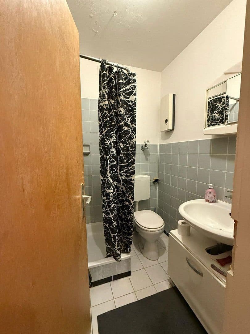 Prenájom bytu 1-izbový 30 m², Langer Weg 1, Eschborn, Hesensko Prenájom bytu 1-izbový 30 m², Langer Weg 1, Eschborn, Hesensko