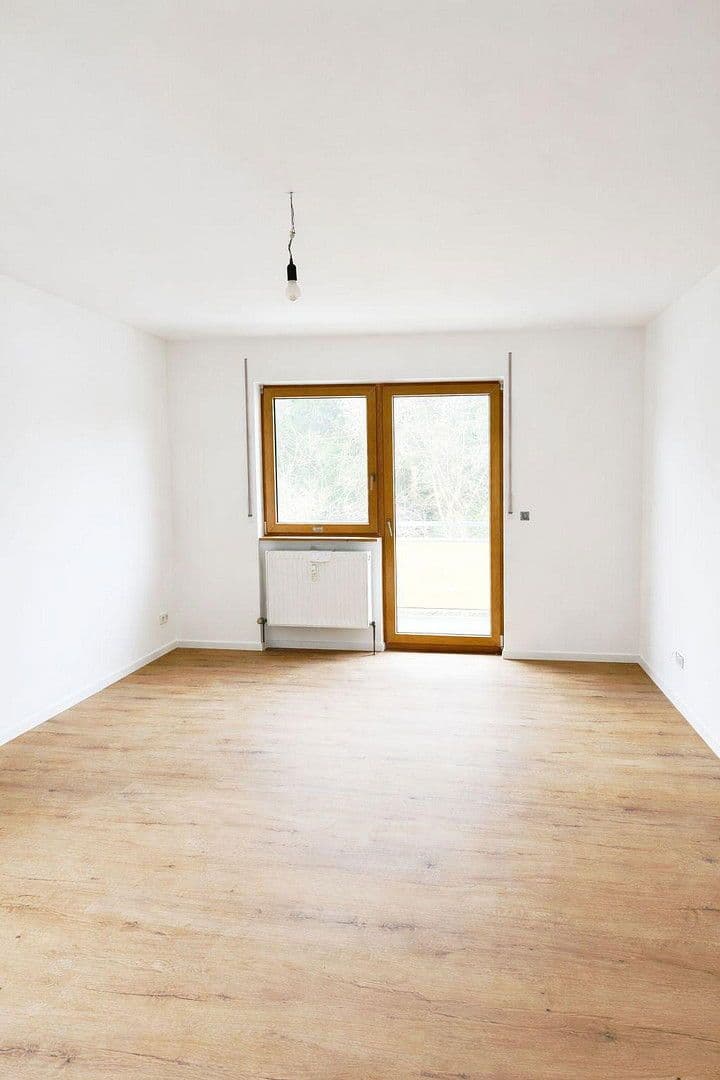 Prenájom bytu 3-izbový 84 m², Fürth, Bavorsko Prenájom bytu 3-izbový 84 m², Fürth, Bavorsko