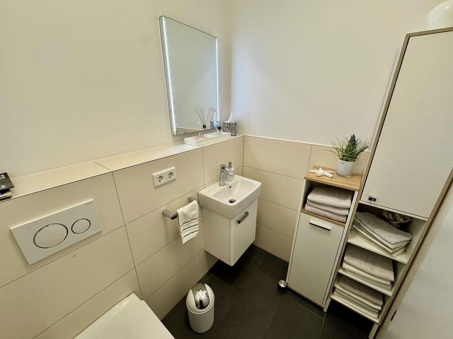 Predaj bytu 3-izbový 76 m², Frankfurt / Kalbach-Rieberg, Hesensko Predaj bytu 3-izbový 76 m², Frankfurt / Kalbach-Rieberg, Hesensko