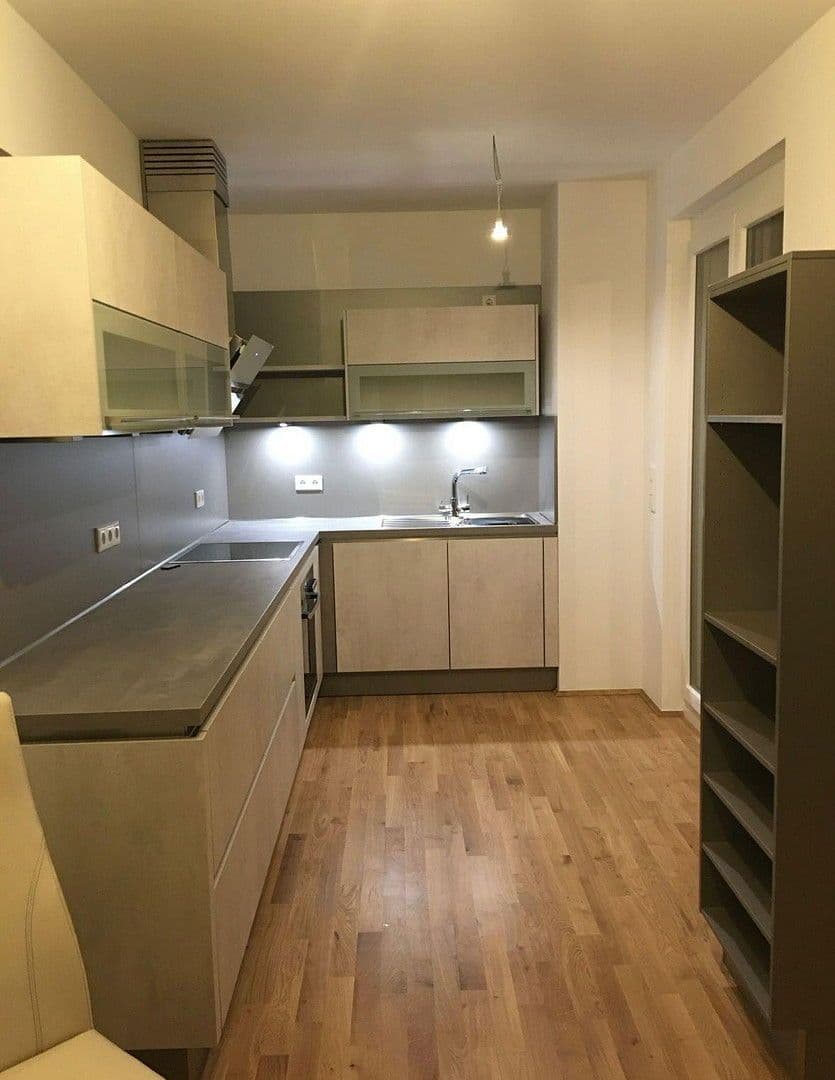 Predaj bytu 3-izbový 76 m², Frankfurt / Kalbach-Rieberg, Hesensko Predaj bytu 3-izbový 76 m², Frankfurt / Kalbach-Rieberg, Hesensko