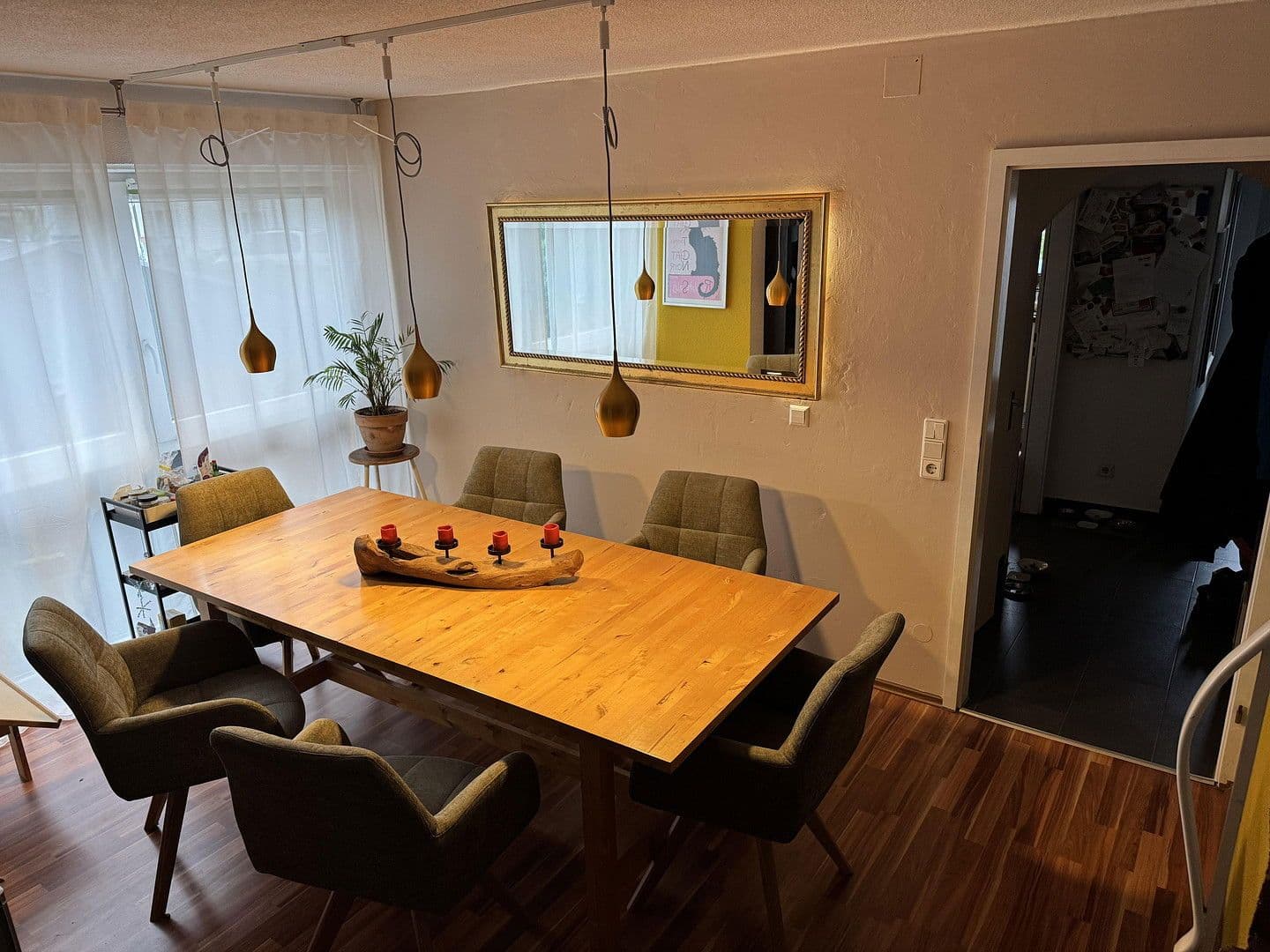 Predaj domu 122 m², pozemek 244 m², Ludwigshafen, Porýnie-Falcko Predaj domu 122 m², pozemek 244 m², Ludwigshafen, Porýnie-Falcko