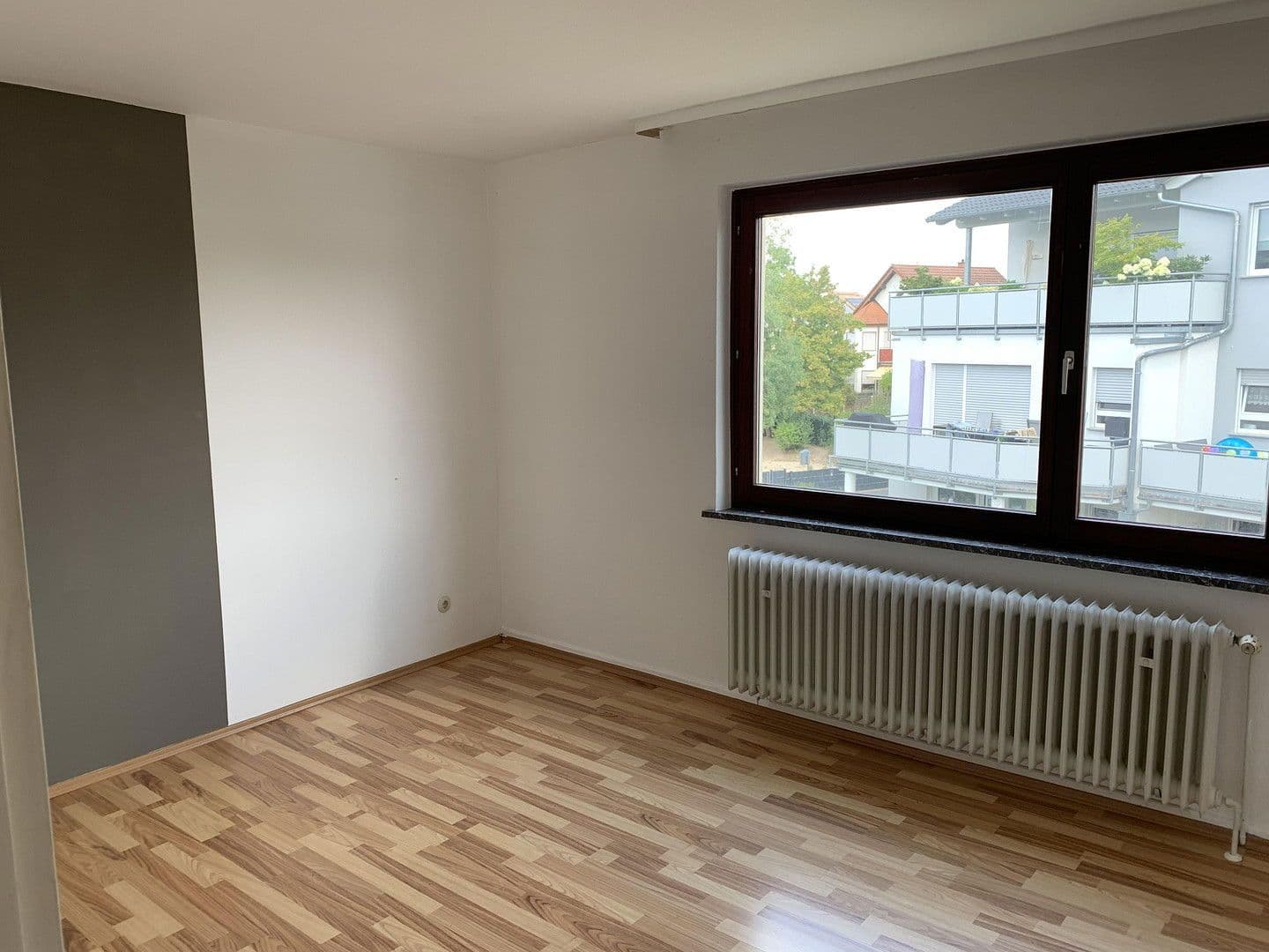 Predaj bytu 2-izbový 69 m², Obertshausen, Hesensko Predaj bytu 2-izbový 69 m², Obertshausen, Hesensko