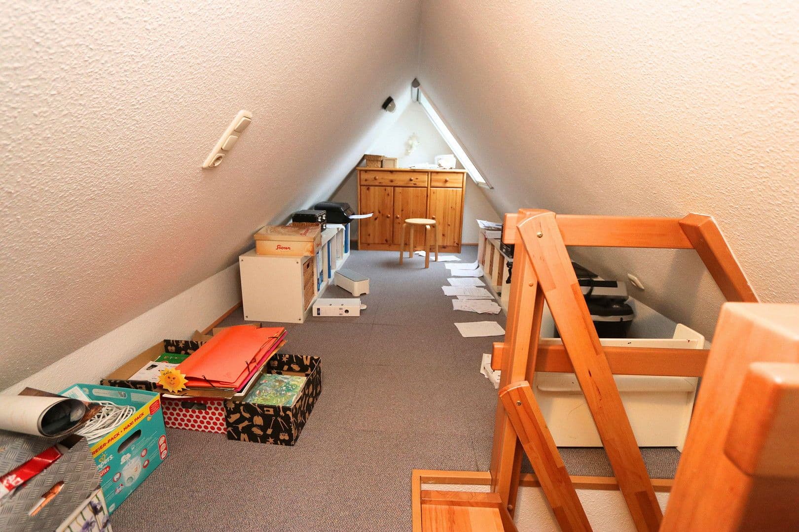 Predaj domu 150 m², pozemek 4.169 m², Neu Wulmstorf, Dolné Sasko Predaj domu 150 m², pozemek 4.169 m², Neu Wulmstorf, Dolné Sasko