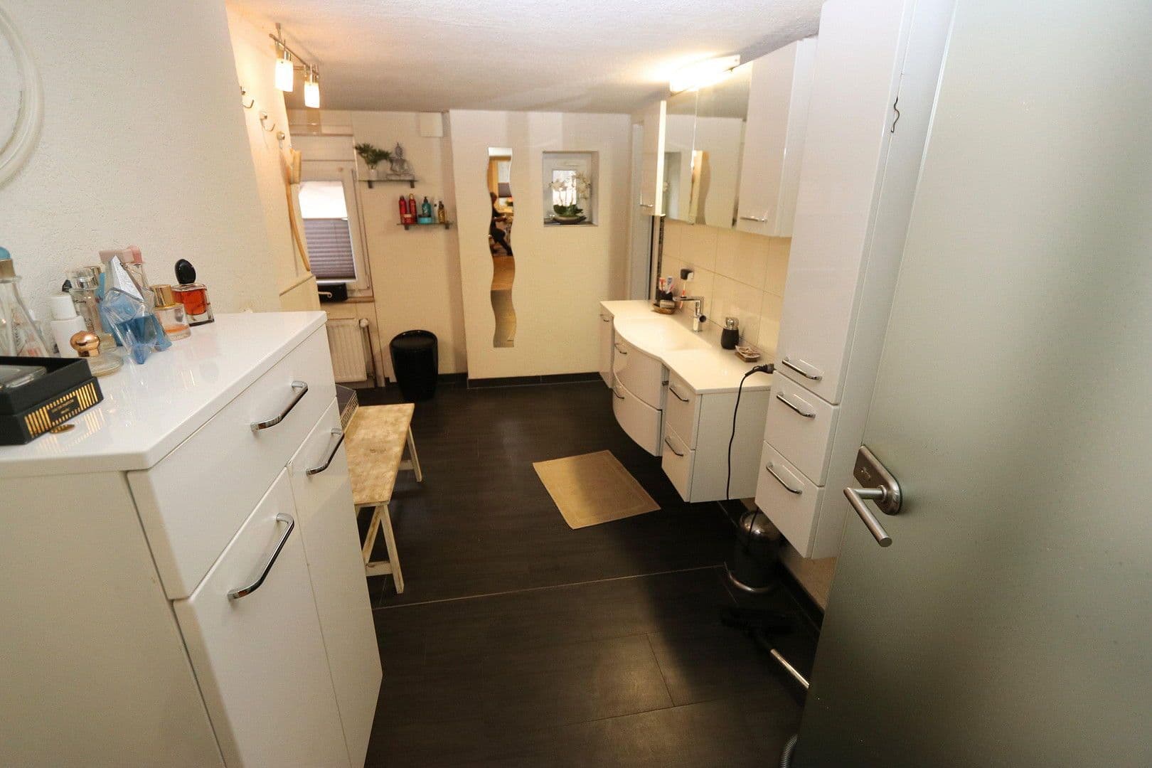 Predaj domu 150 m², pozemek 4.169 m², Neu Wulmstorf, Dolné Sasko Predaj domu 150 m², pozemek 4.169 m², Neu Wulmstorf, Dolné Sasko