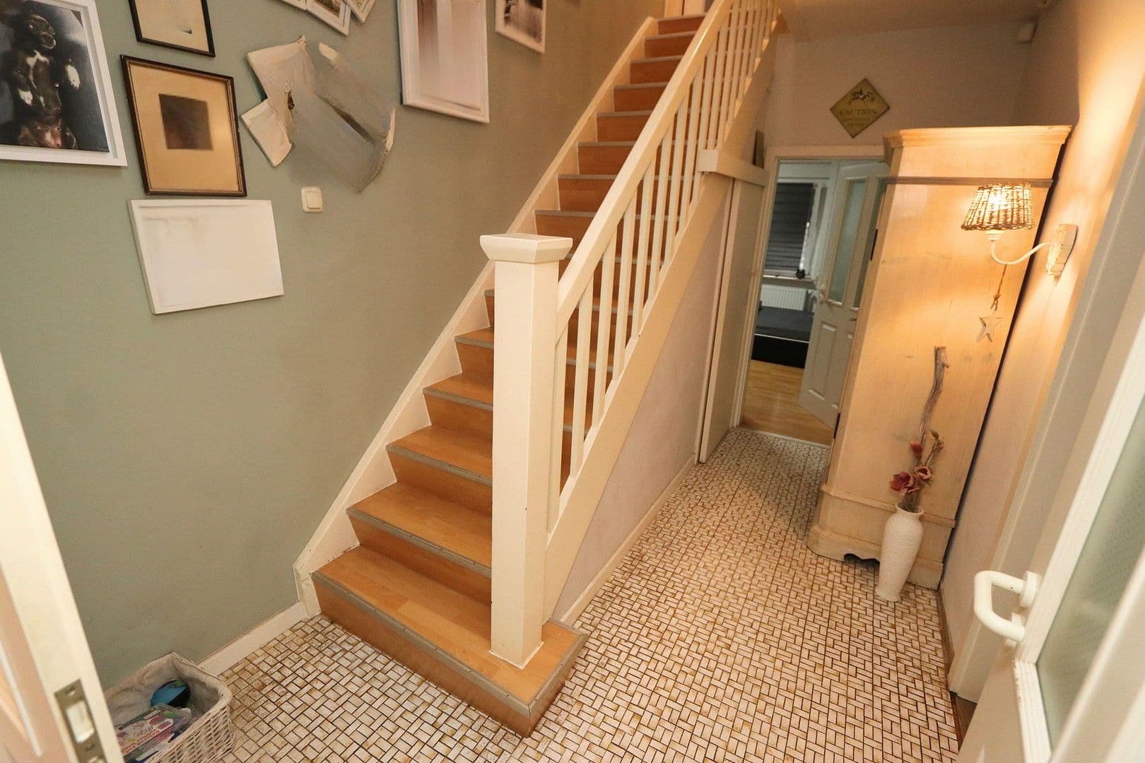 Predaj domu 150 m², pozemek 4.169 m², Neu Wulmstorf, Dolné Sasko Predaj domu 150 m², pozemek 4.169 m², Neu Wulmstorf, Dolné Sasko