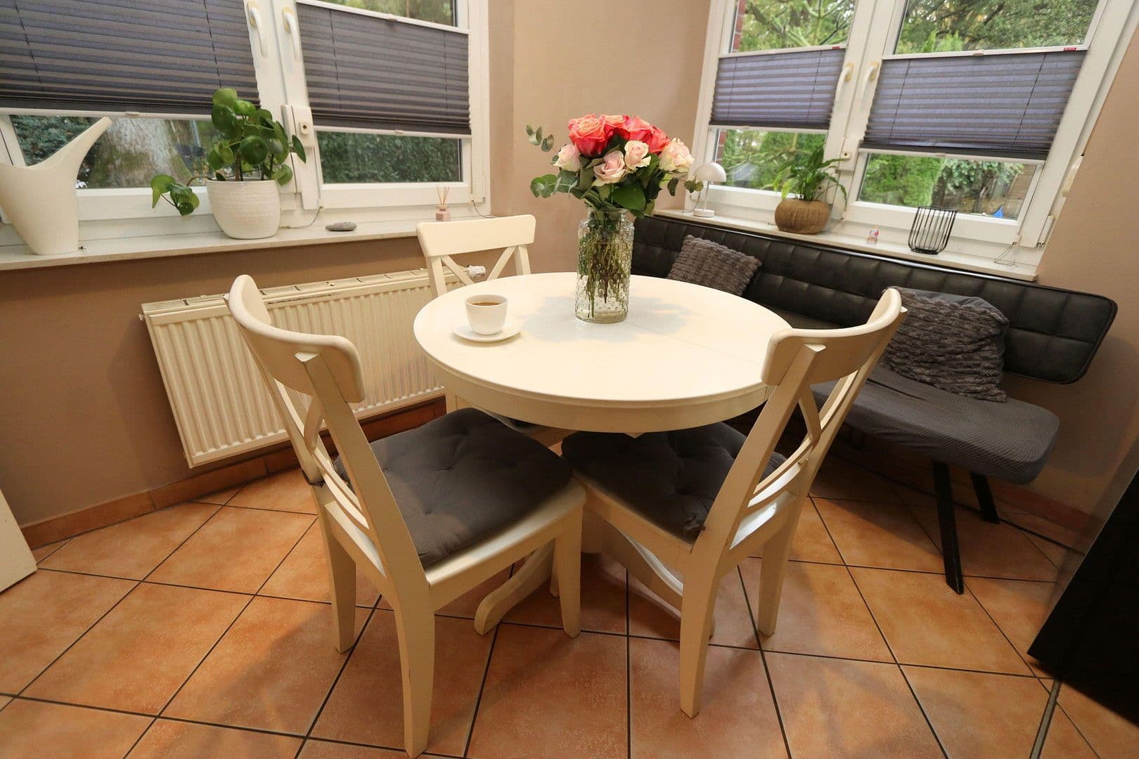 Predaj domu 150 m², pozemek 4.169 m², Neu Wulmstorf, Dolné Sasko Predaj domu 150 m², pozemek 4.169 m², Neu Wulmstorf, Dolné Sasko