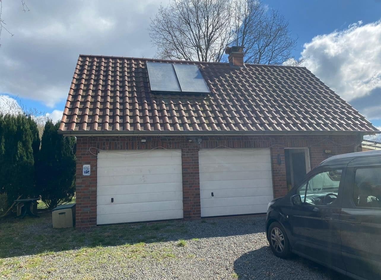 Predaj domu 150 m², pozemek 4.169 m², Neu Wulmstorf, Dolné Sasko Predaj domu 150 m², pozemek 4.169 m², Neu Wulmstorf, Dolné Sasko