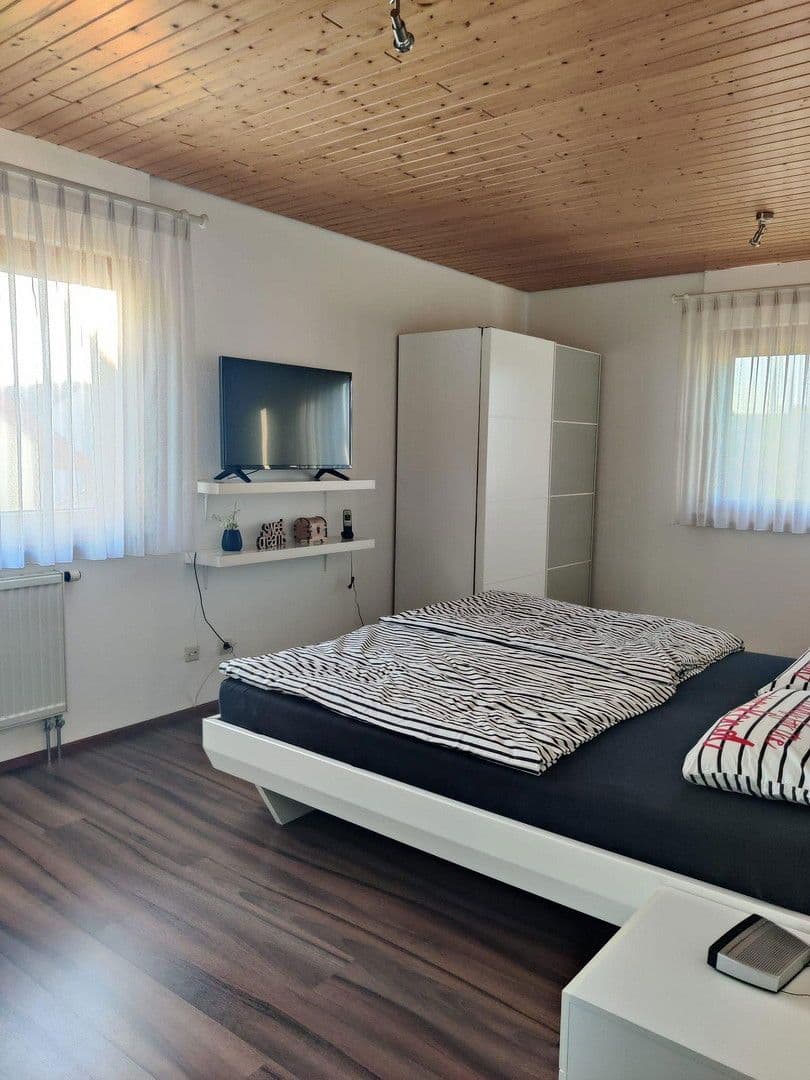 Predaj domu 125 m², pozemek 305 m², Gärtringen, Bádensko-Wurttembersko Predaj domu 125 m², pozemek 305 m², Gärtringen, Bádensko-Wurttembersko