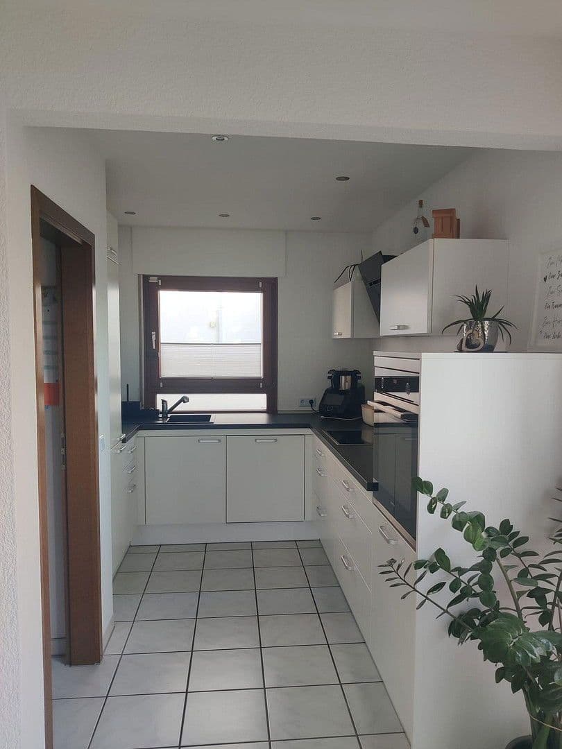 Predaj domu 125 m², pozemek 305 m², Gärtringen, Bádensko-Wurttembersko Predaj domu 125 m², pozemek 305 m², Gärtringen, Bádensko-Wurttembersko