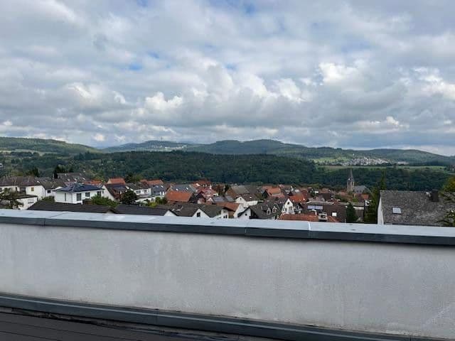 Prenájom bytu 3-izbový 77 m², Rossertblick 11, Eppstein, Hesensko Prenájom bytu 3-izbový 77 m², Rossertblick 11, Eppstein, Hesensko