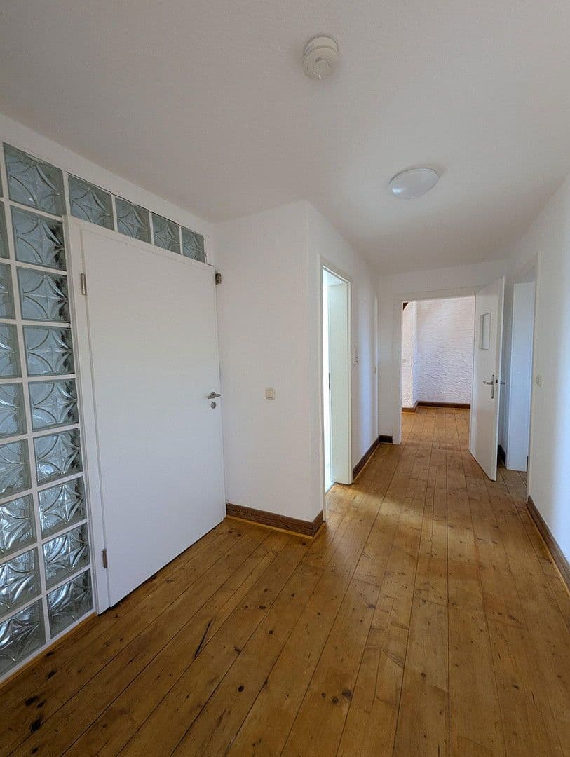 Predaj bytu 4-izbový 84 m², Schloßstraße 3, Troisdorf, Severné Porýnie - Westfálsko Predaj bytu 4-izbový 84 m², Schloßstraße 3, Troisdorf, Severné Porýnie - Westfálsko