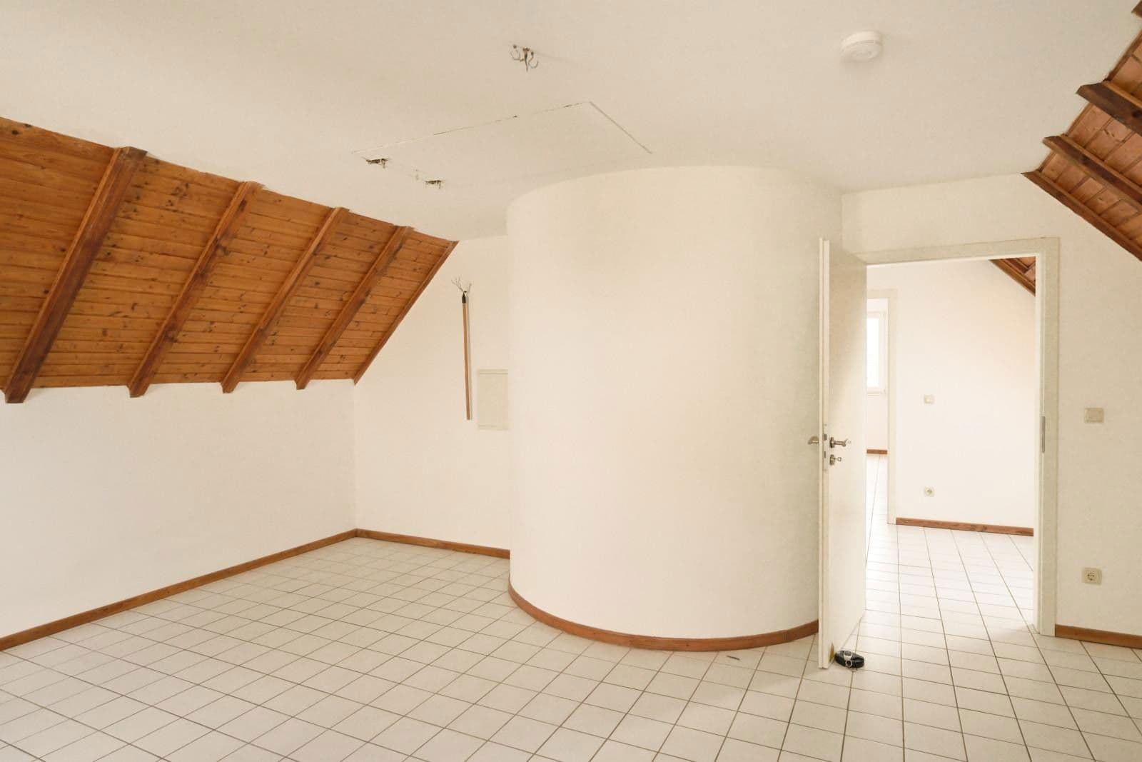 Predaj domu 107 m², pozemek 332 m², Mehren, Porýnie-Falcko Predaj domu 107 m², pozemek 332 m², Mehren, Porýnie-Falcko