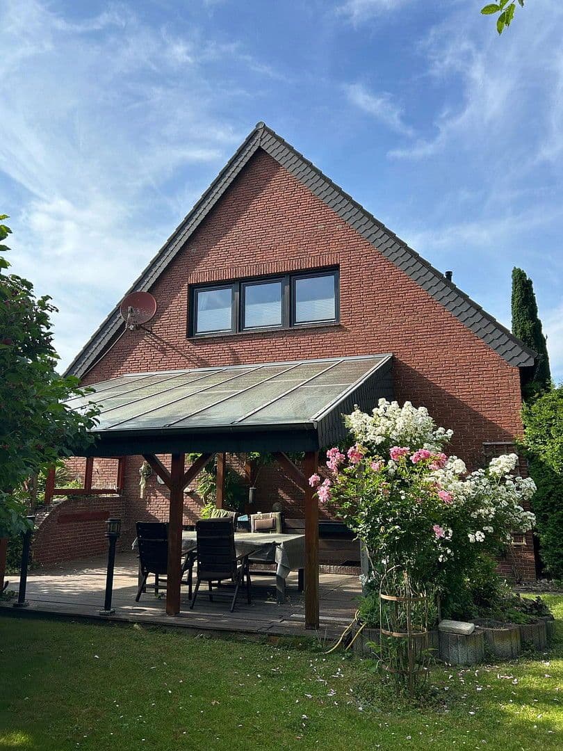 Predaj domu 178 m², pozemek 1.196 m², Lengede, Dolné Sasko Predaj domu 178 m², pozemek 1.196 m², Lengede, Dolné Sasko