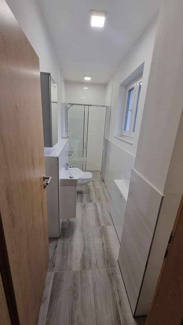 Prenájom domu 102 m², pozemek 579 m², In den Ruthen 19 - 19A, Mühlenbecker Land, Brandenbursko Prenájom domu 102 m², pozemek 579 m², In den Ruthen 19 - 19A, Mühlenbecker Land, Brandenbursko