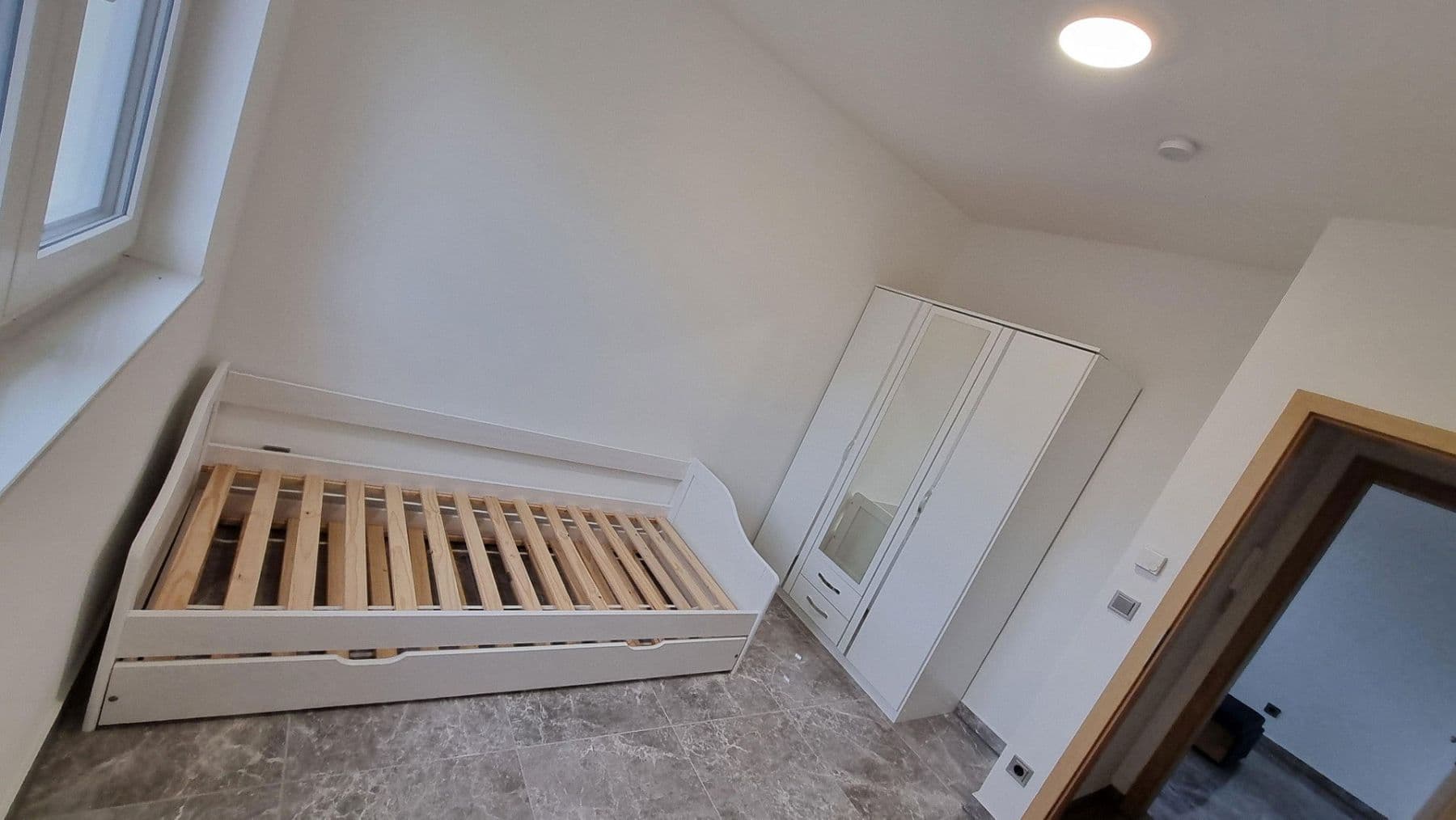 Prenájom domu 102 m², pozemek 579 m², In den Ruthen 19 - 19A, Mühlenbecker Land, Brandenbursko Prenájom domu 102 m², pozemek 579 m², In den Ruthen 19 - 19A, Mühlenbecker Land, Brandenbursko