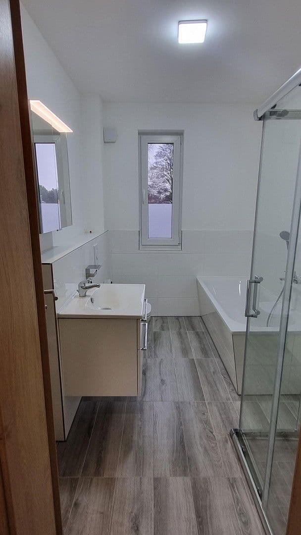 Prenájom domu 102 m², pozemek 579 m², In den Ruthen 19 - 19A, Mühlenbecker Land, Brandenbursko Prenájom domu 102 m², pozemek 579 m², In den Ruthen 19 - 19A, Mühlenbecker Land, Brandenbursko