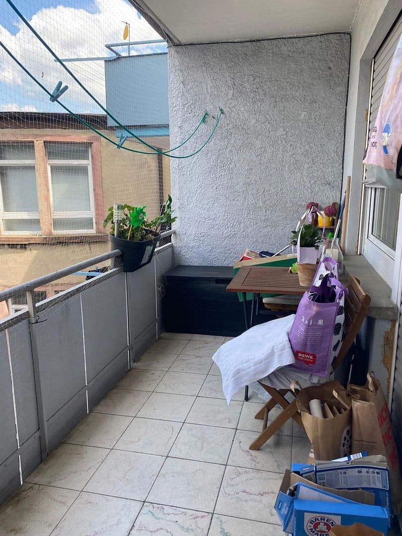 Prenájom bytu 3-izbový 85 m², Kaiser-Friedrichstr. 32, Pforzheim, Bádensko-Wurttembersko Prenájom bytu 3-izbový 85 m², Kaiser-Friedrichstr. 32, Pforzheim, Bádensko-Wurttembersko