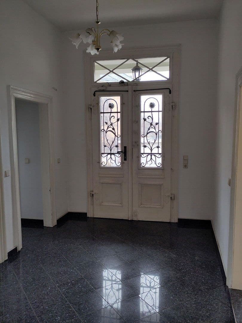 Prenájom bytu 4-izbový 119 m², Quedlinburg, Sasko-Anhaltsko Prenájom bytu 4-izbový 119 m², Quedlinburg, Sasko-Anhaltsko